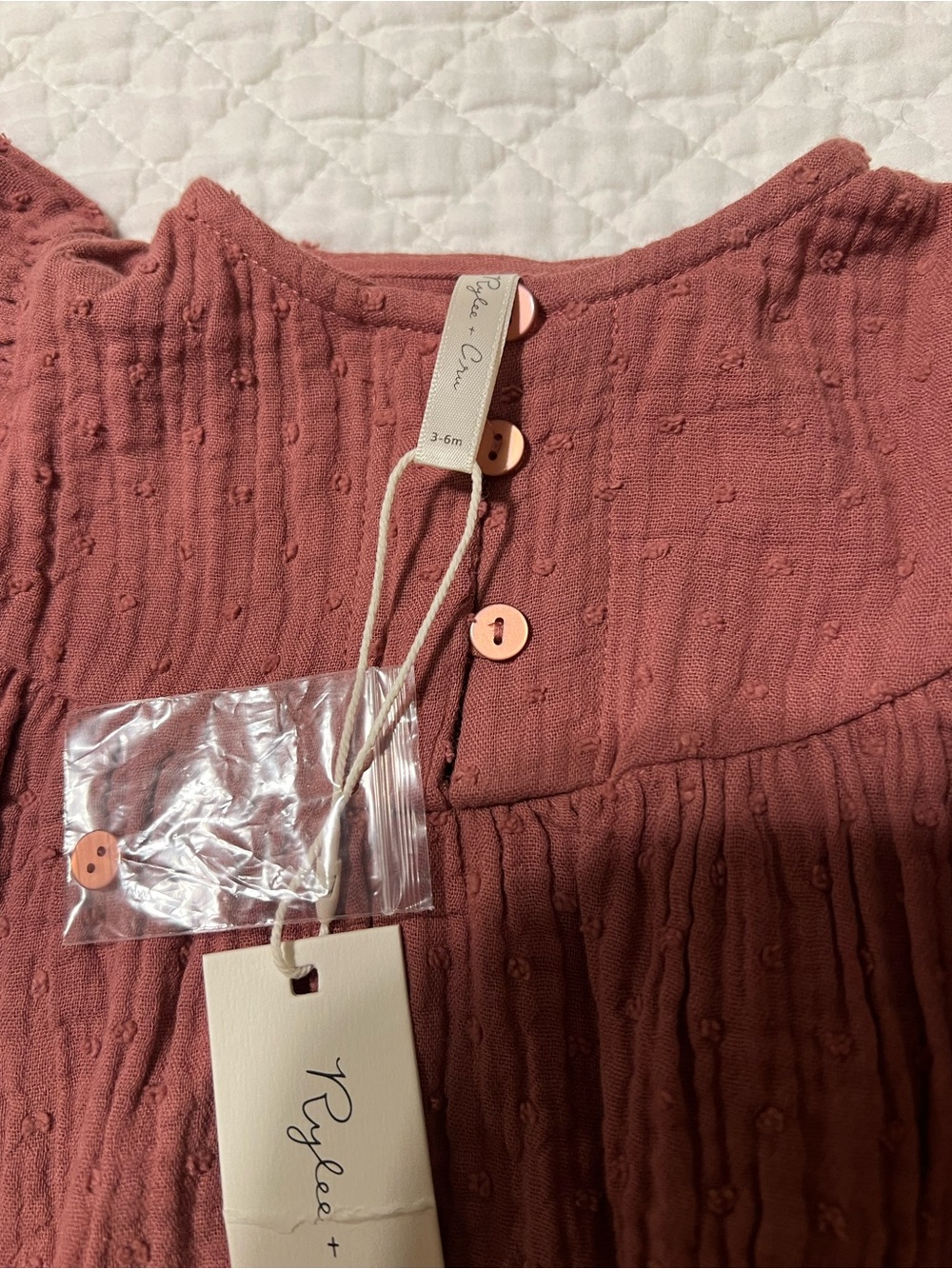 NEW Rylee + Cru Raspberry Gwen Button-Front Long Sleeve Bubble Romper - Picture 4 of 8